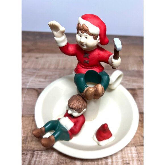 Vintage PartyLite Christmas Candle Holder With Elves - Picture 6 of 7